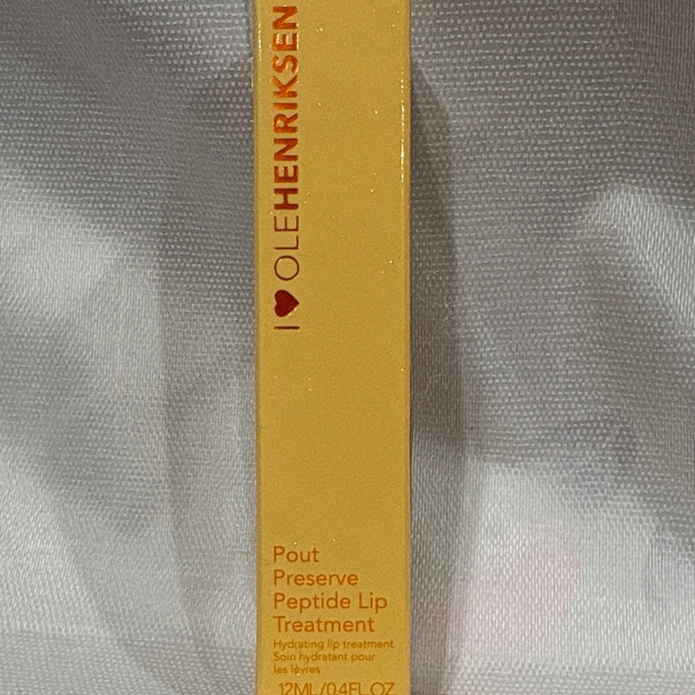 Ole Henriksen Hydrating Pout Preserve Peptide Lip Treatment